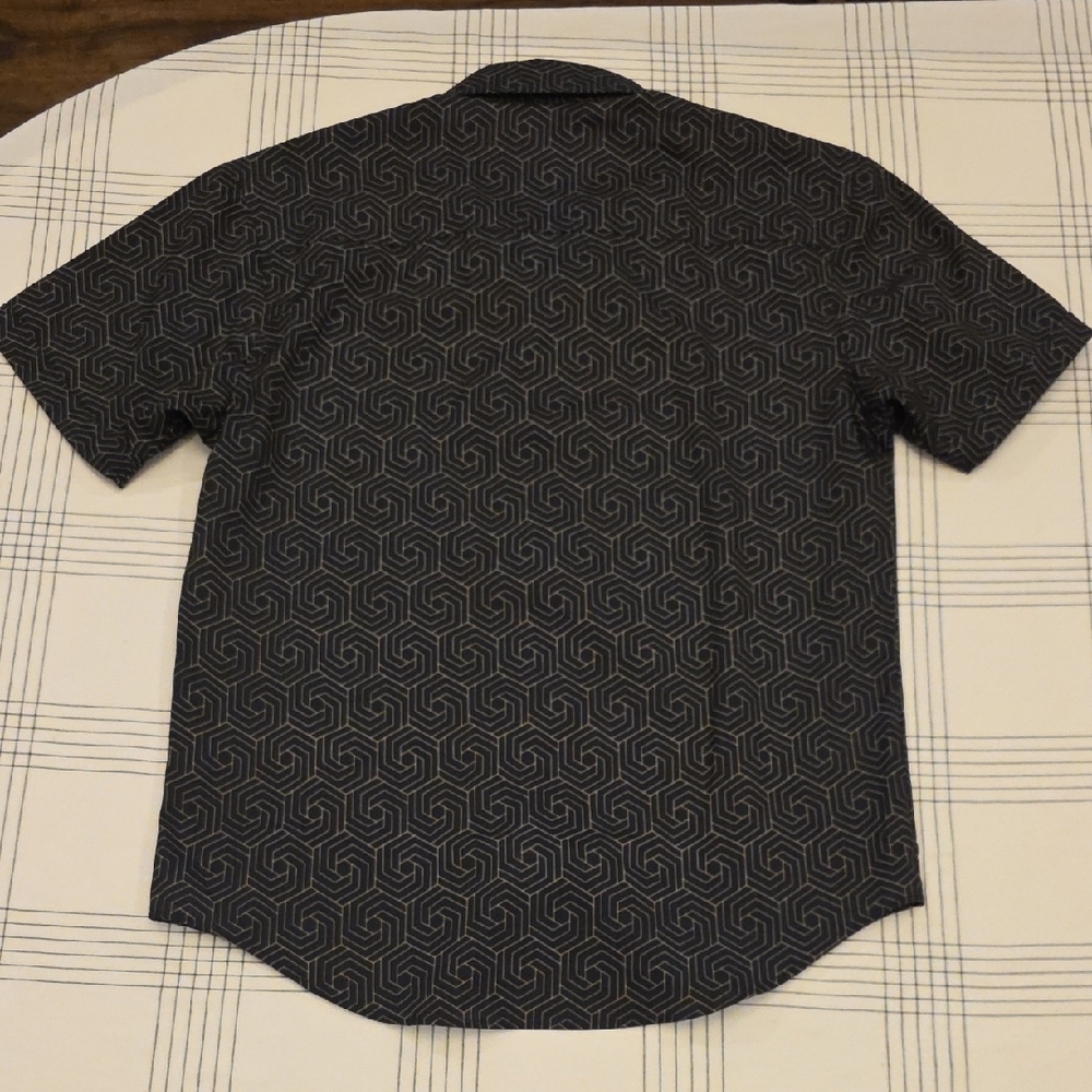 Stylish Black Patterned Button-Down Shirt For Men - image 6
